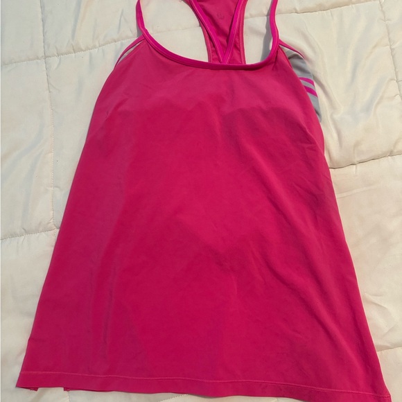 Rare Lululemon No Limits
Hot Pink tank Top Built-in Bra Raspberry Groovy Stripe - Picture 5 of 7
